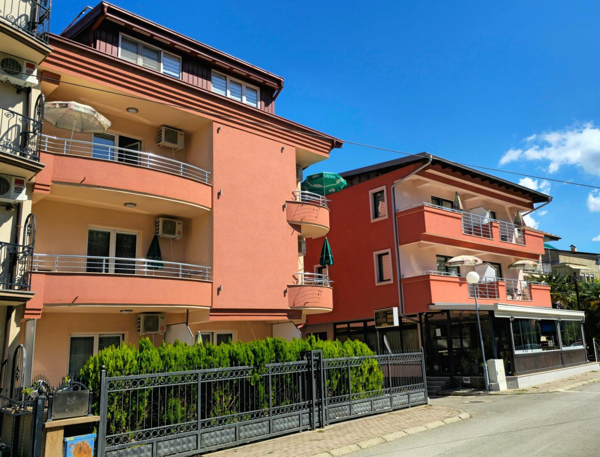 Villa & Apartments Antigona Ohrid Exterior photo