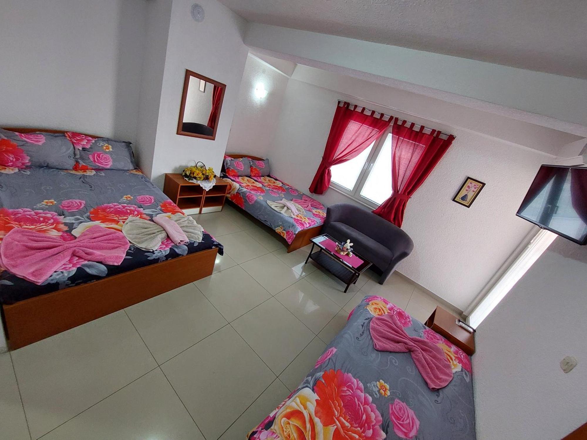 Villa & Apartments Antigona Ohrid Exterior photo