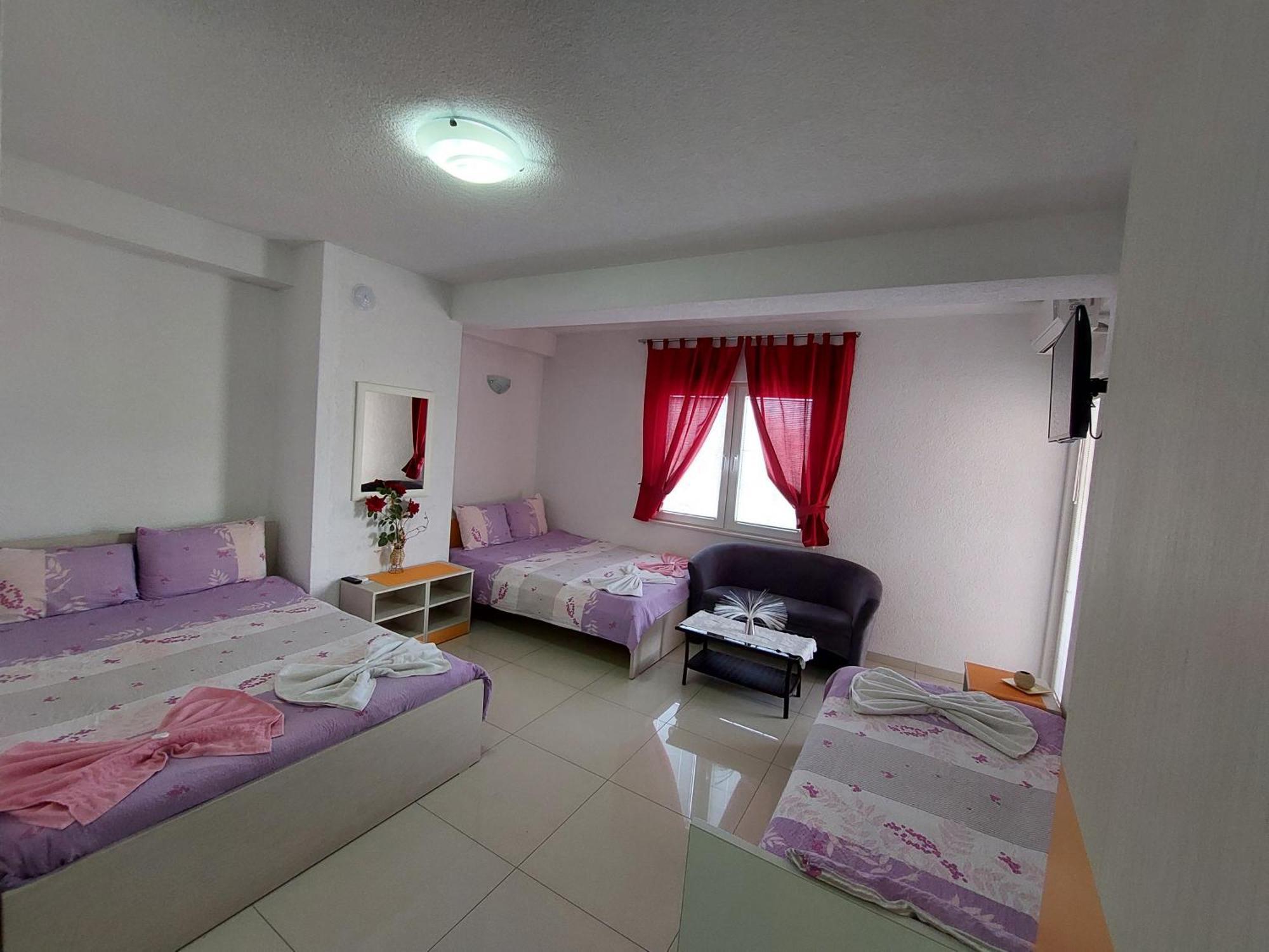 Villa & Apartments Antigona Ohrid Exterior photo