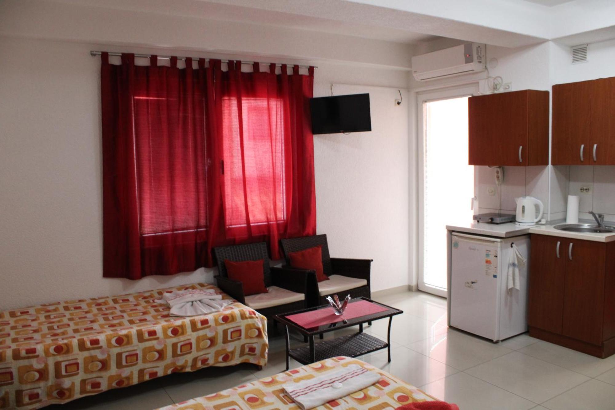 Villa & Apartments Antigona Ohrid Exterior photo
